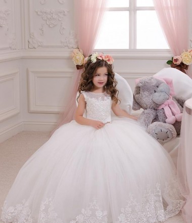 Shop Ivory Ball Gown Bateau Neck Chapel Train Sleeveless Flower Girl Dress Ottawa