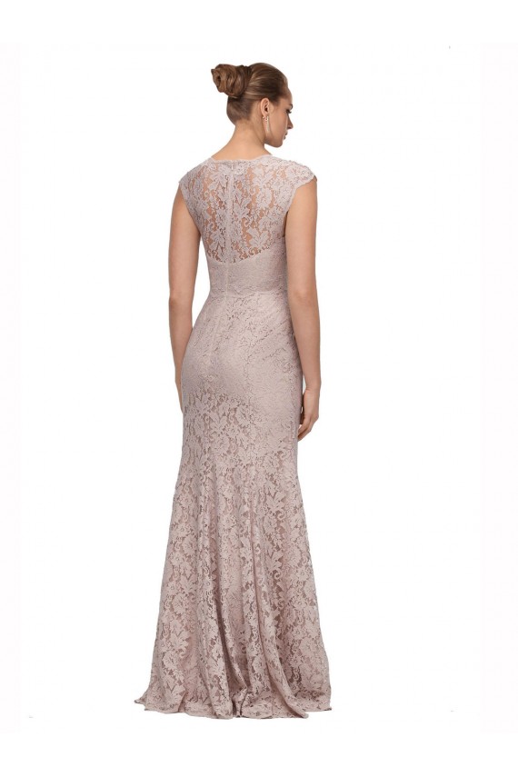 Shop Sweetheart Neckline Cap Sleeves Lace Bridesmaid Dress / Prom Dress with Twist Ottawa